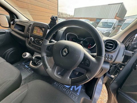 Renault Trafic Sl28 Energy Dci 145 Black Edition Van Grey #19