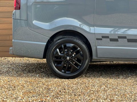 Renault Trafic Sl28 Energy Dci 145 Black Edition Van Grey #13