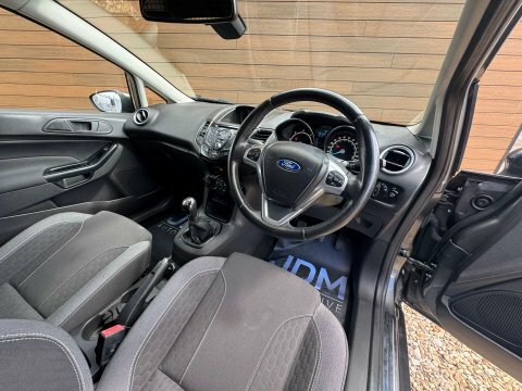 Ford Fiesta 1.0 Ecoboost Zetec Silver #20