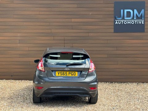 Ford Fiesta 1.0 Ecoboost Zetec Silver #4