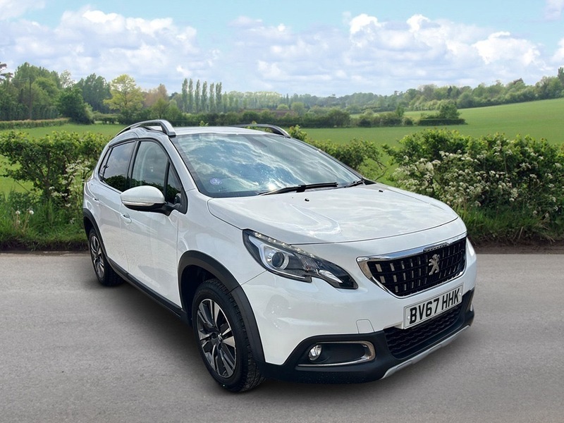 Peugeot 2008 Allure White #2