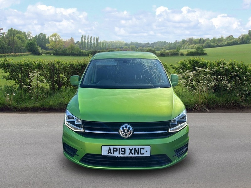 Volkswagen Caddy 2L Startline White #10