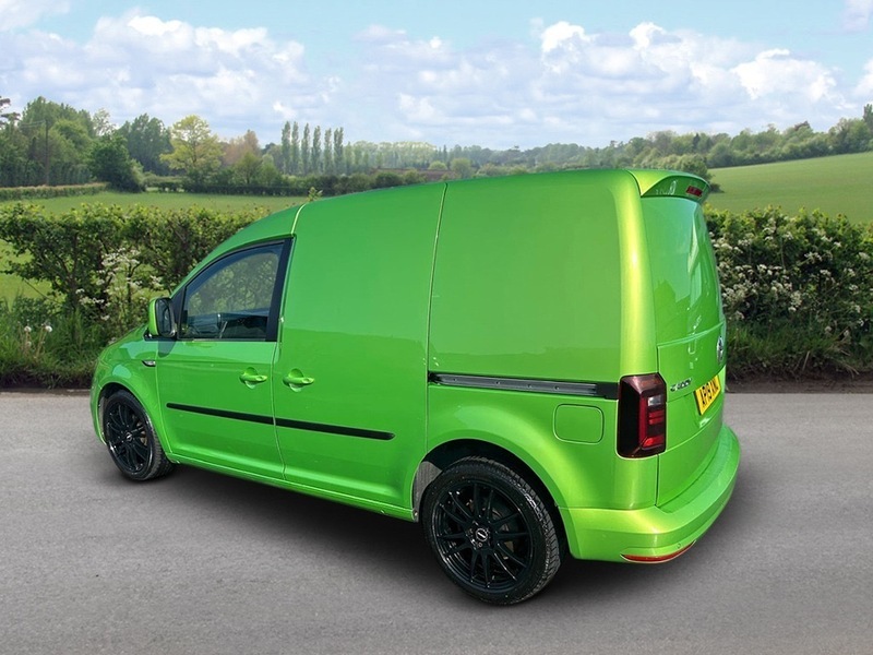Volkswagen Caddy 2L Startline White #16