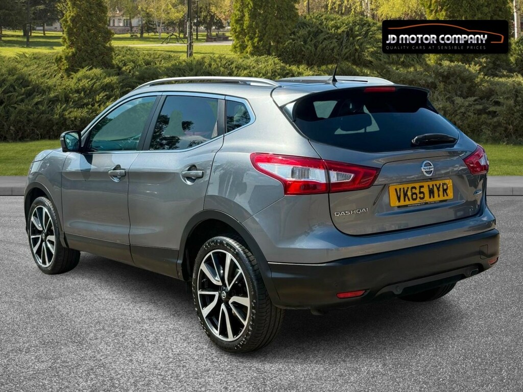 Nissan Qashqai 1.5 Dci Tekna Grey #4