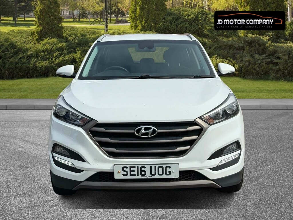 Hyundai Tucson 1.7 Tucson Se 1.7 D 116Ps Bd Fss 201616 SE16UOG White #2