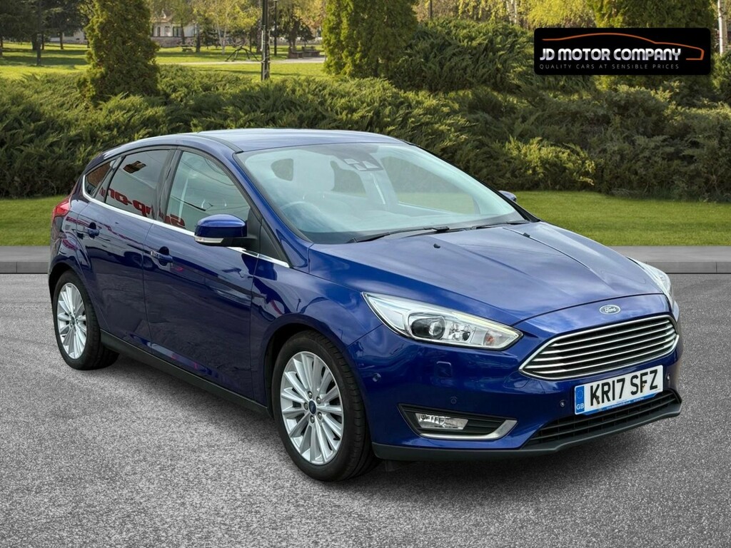Ford Focus 1.0 T Ecoboost Titanium X Blue