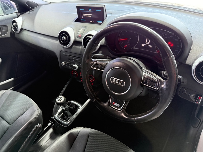 Audi A1 1.4 Tfsi Sport Sportback S Tronic Euro 5 Ss Red #11