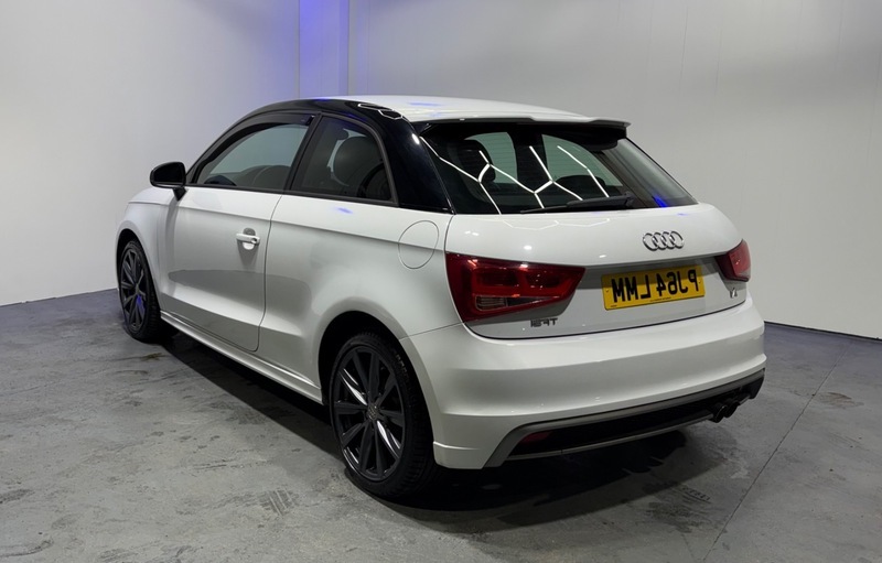 Audi A1 1.4 Tfsi Sport Sportback S Tronic Euro 5 Ss Red #8