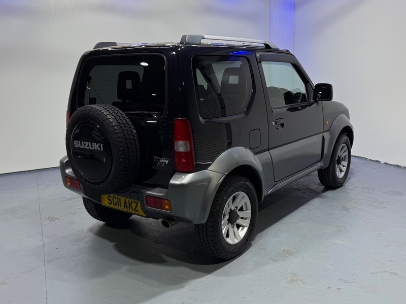 Suzuki Jimny Sz4 Black #6