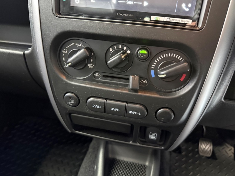 Suzuki Jimny 1.3 Sz3 White #14