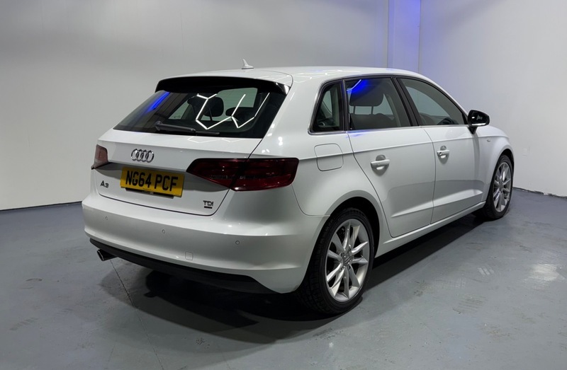 Audi A3 Tdi Sport White #6