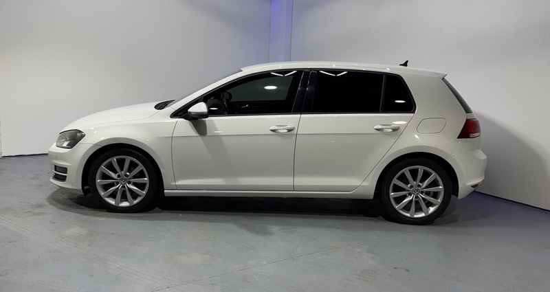 Volkswagen Golf Gt Tdi Bluemotion Technology White #5