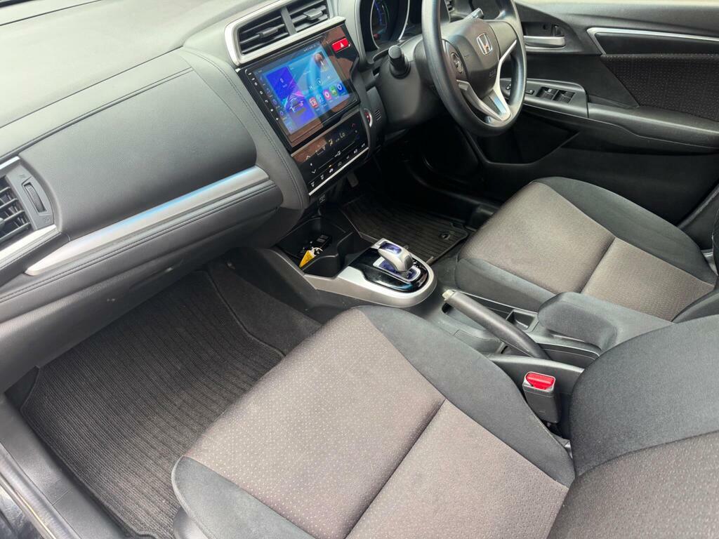 Honda Jazz Hat 1.3 I-vtec Ex Navi Cvt Silver #14