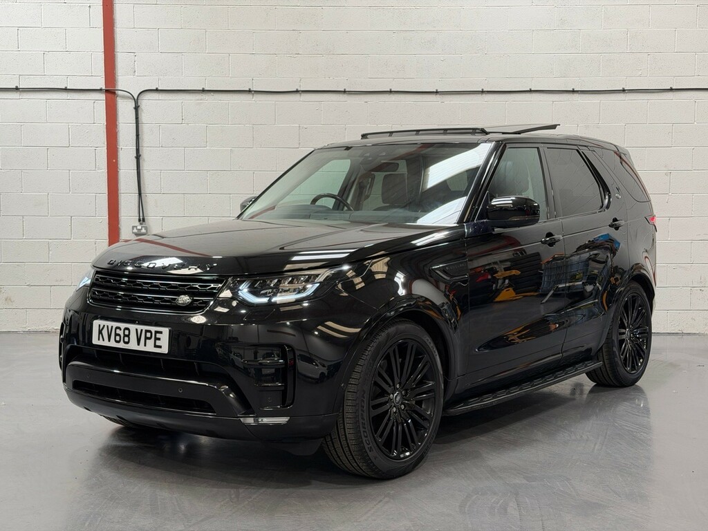 Land Rover Discovery 3.0 Sd V6 Hse Luxury 2018 Black #4