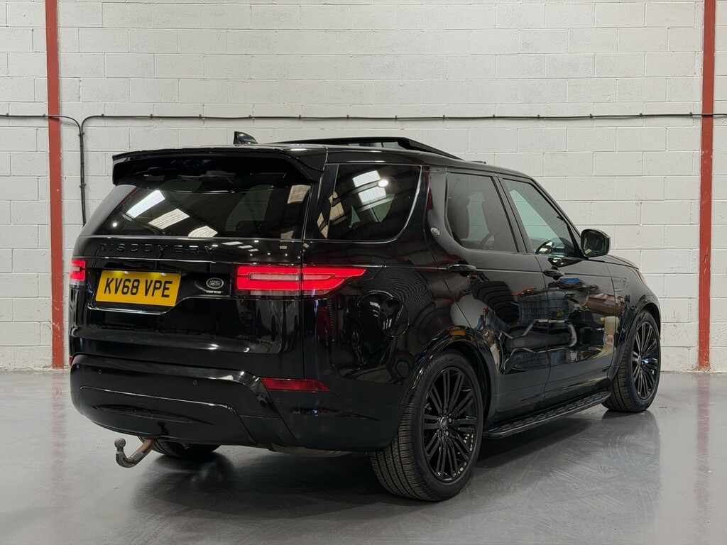 Land Rover Discovery 3.0 Sd V6 Hse Luxury 2018 Black #6