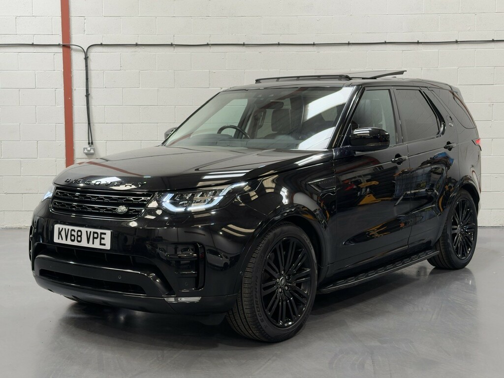 Land Rover Discovery 3.0 Sd V6 Hse Luxury 2018 Black #2