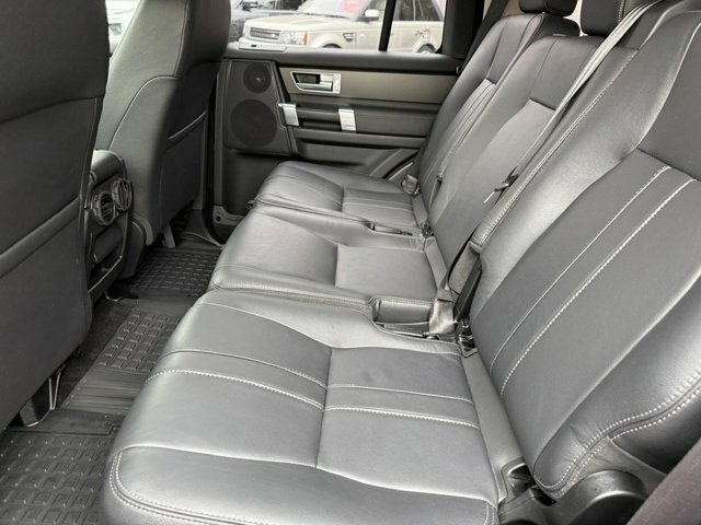 Land Rover Discovery 4 3L Graphite Silver #14