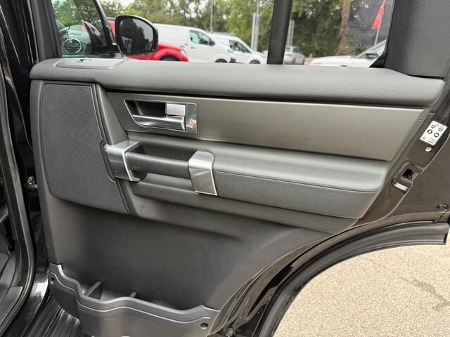 Land Rover Discovery 4 3L Graphite Silver #27