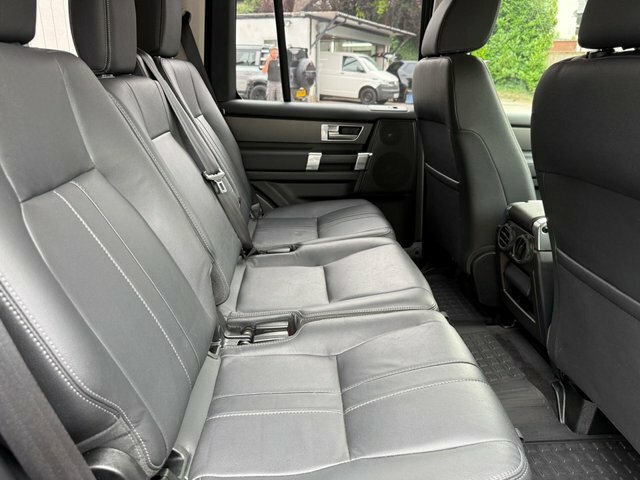 Land Rover Discovery 4 3L Graphite Silver #16