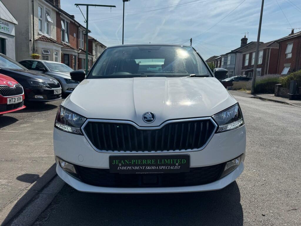Skoda Fabia 1.0 Tsi Colour Edition Euro 6 Ss White #2