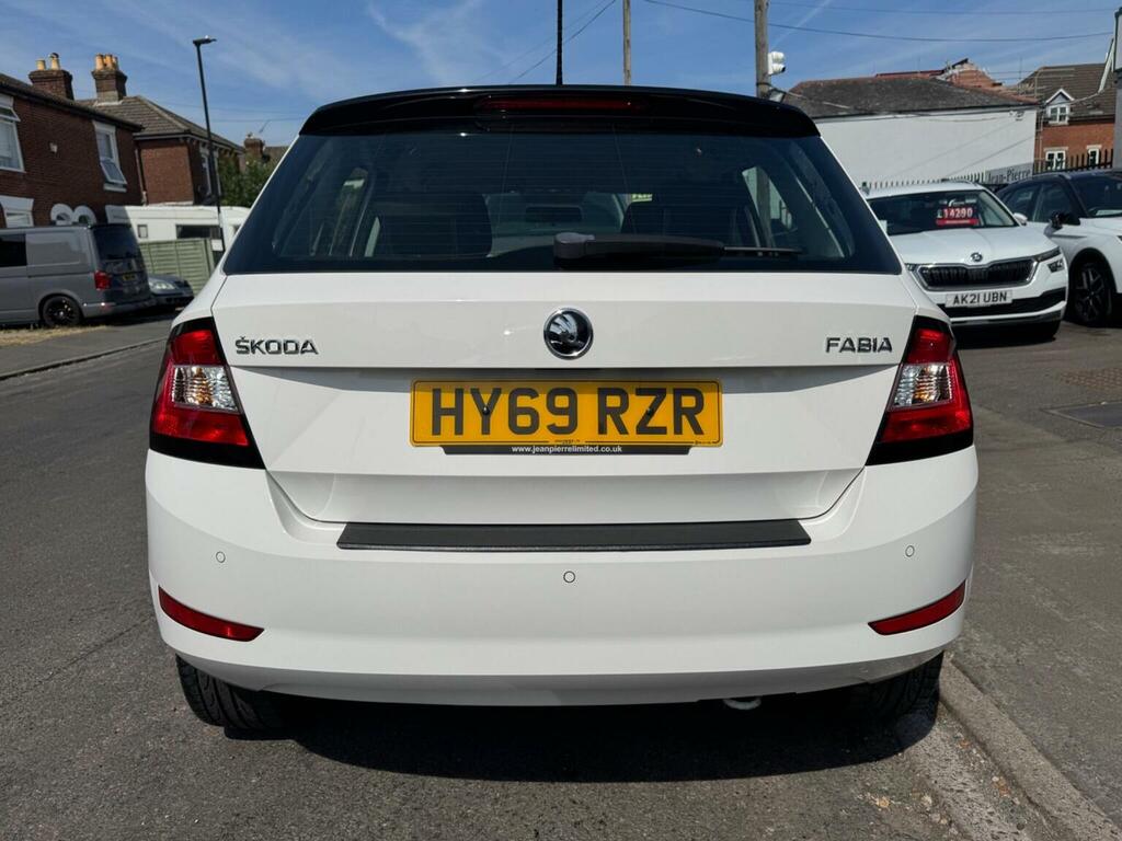 Skoda Fabia 1.0 Tsi Colour Edition Euro 6 Ss White #6