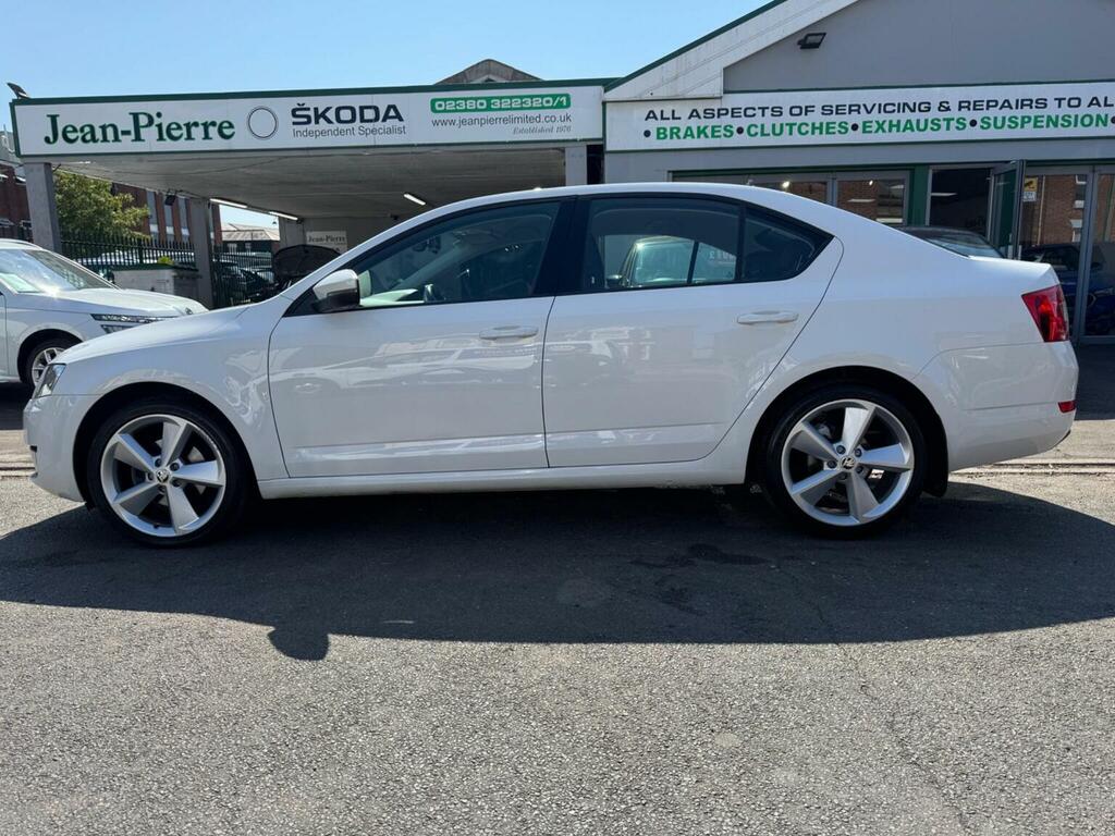 Skoda Octavia 2.0 Tdi Se L Euro 6 Ss White #5