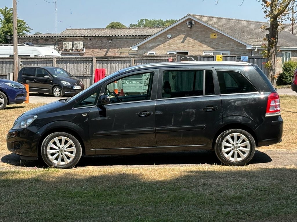 Vauxhall Zafira 1.6L Design Black #3