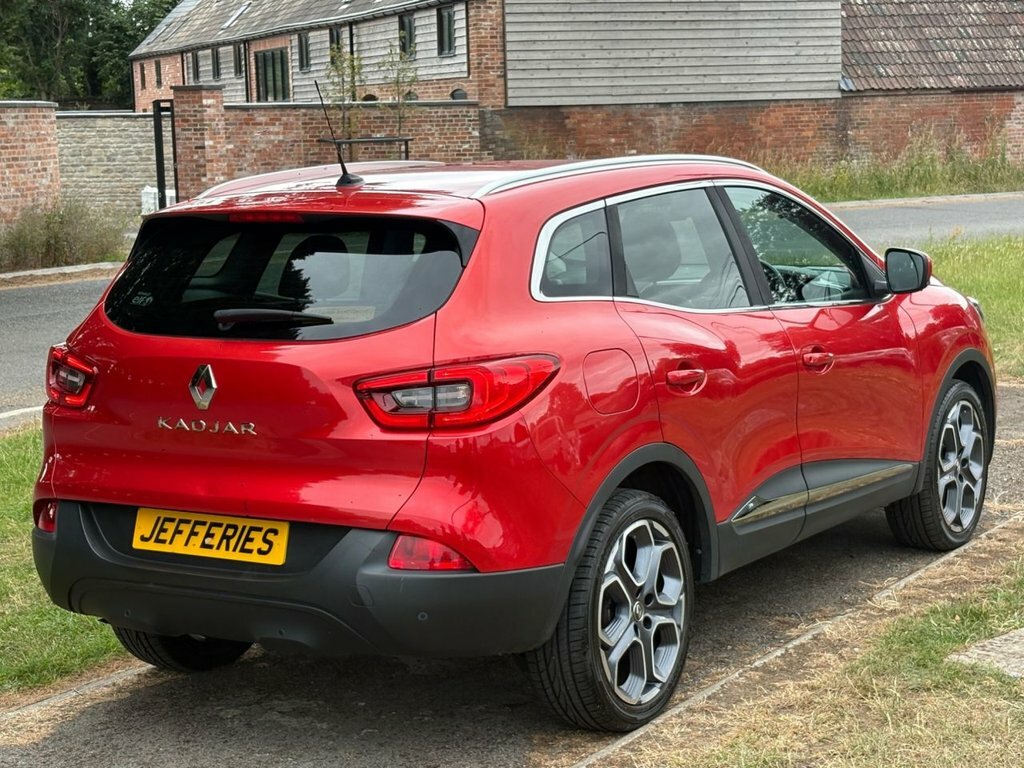 Renault Kadjar 1.3 Tce Signature Nav Euro 6 S... Red #10
