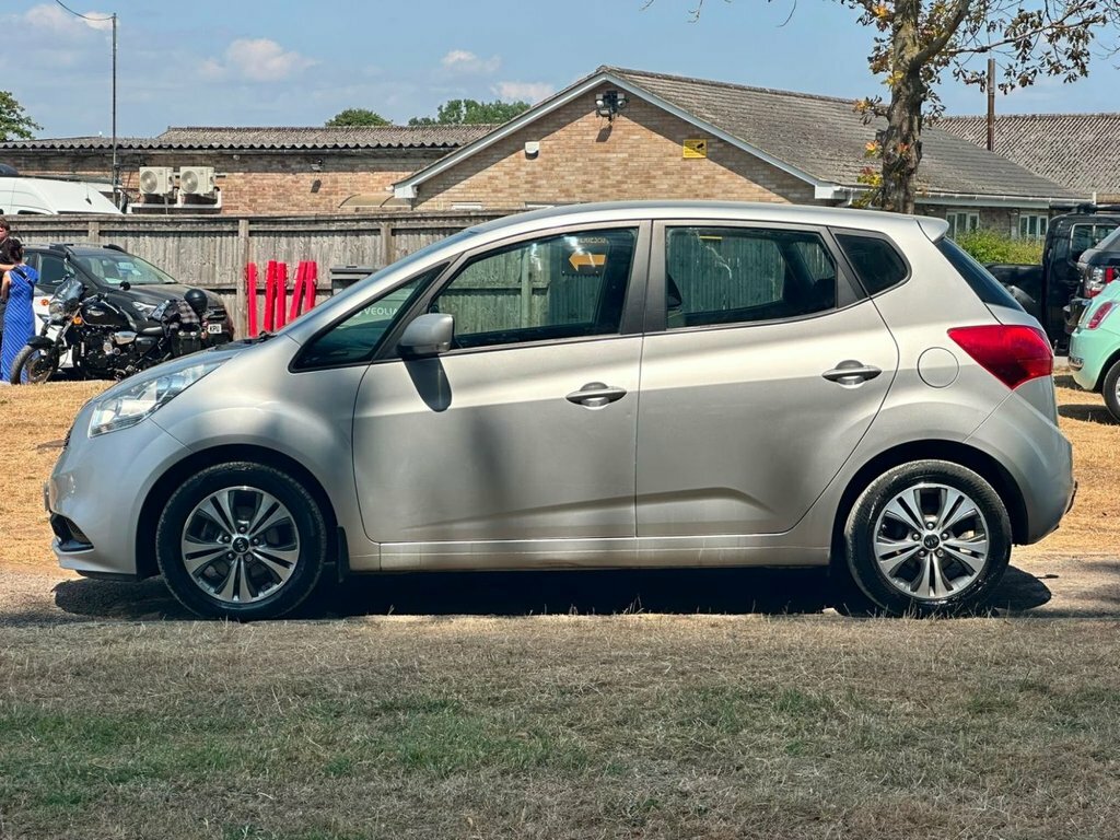 Kia Venga 1.4L 2 Silver #6