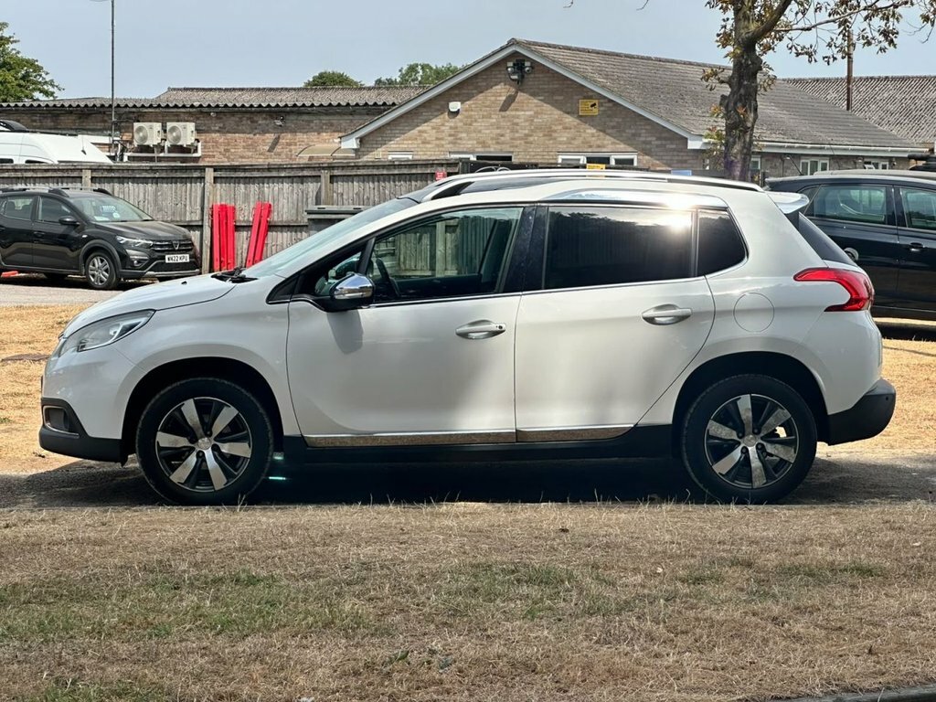 Peugeot 2008 1.6L Allure AE15NGY White #4