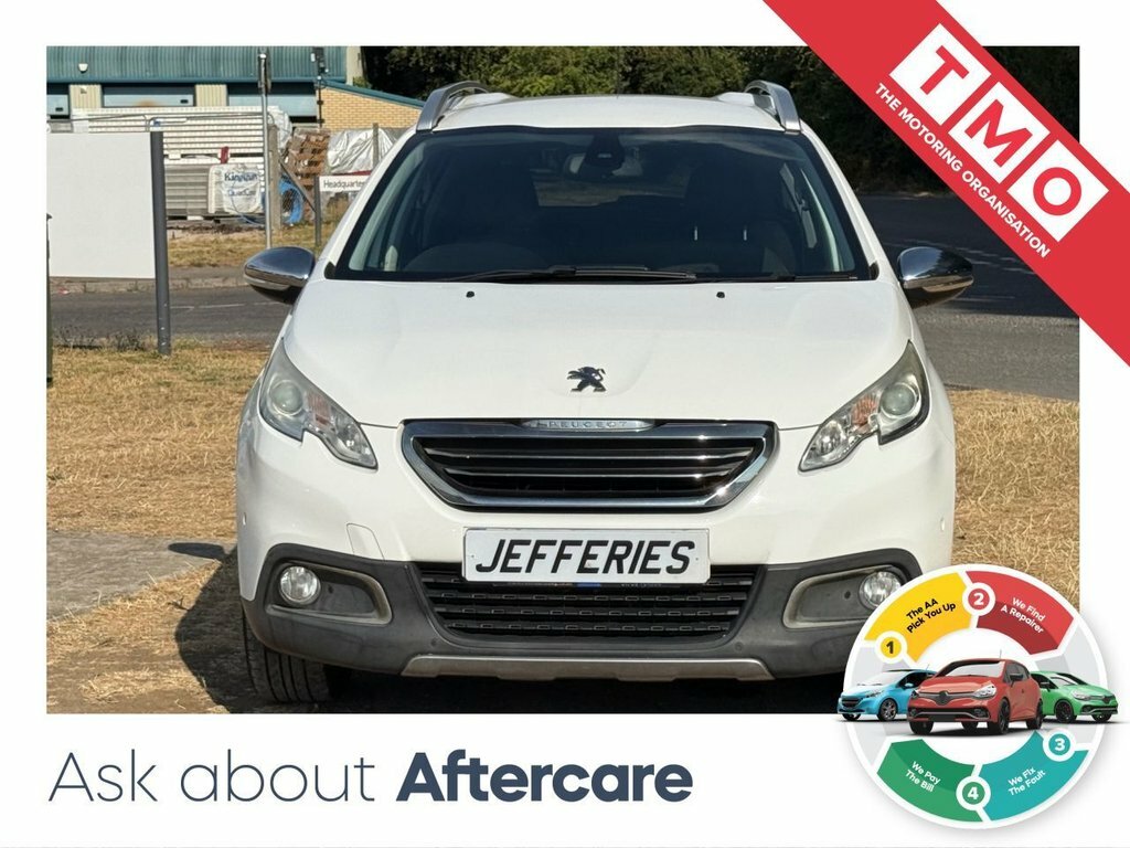 Peugeot 2008 1.2L Crossway White #2