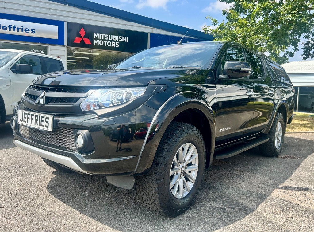 Mitsubishi L200 Double Cab Di-d 178 Barbarian 4Wd Black