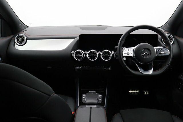 Mercedes-Benz EQA 250 70.5Kwh Amg Line Black #2