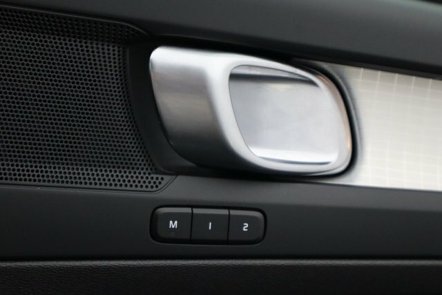 Volvo XC40 Recharge Ultimate, Twin Motor, T Green #19