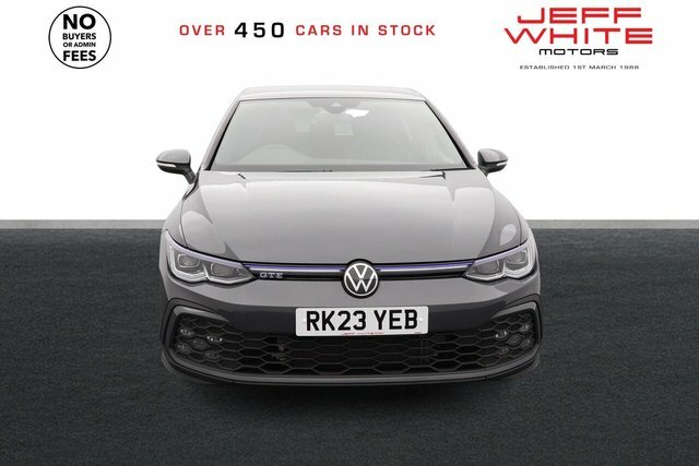 Volkswagen e-Golf 1.5 Etsi Mhev Life Estate Hybrid Dsg Blue #4