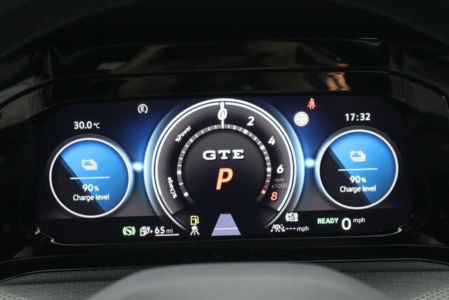 Volkswagen e-Golf 1.5 Etsi Mhev Life Estate Hybrid Dsg Blue #13