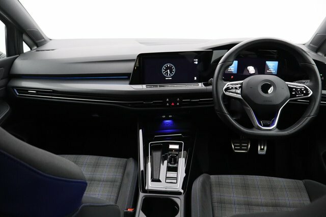 Volkswagen e-Golf 1.5 Etsi Mhev Life Estate Hybrid Dsg Blue #2
