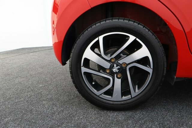 Peugeot 108 Roland Garros Top Black #25