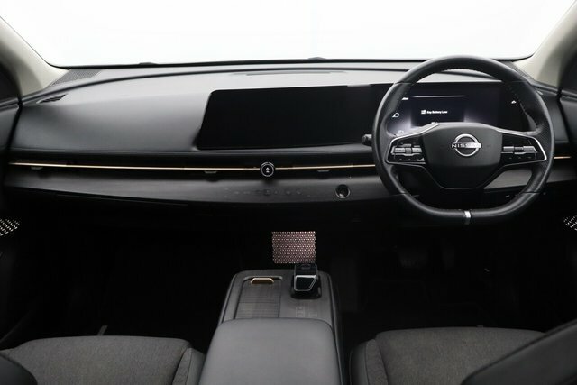 Nissan Ariya Advance Apple Green #2