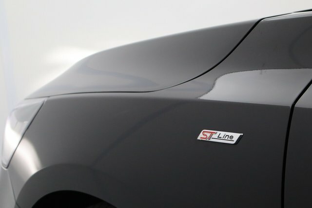 Ford Focus 2.3 St 7Spd 280Ps Grey #29