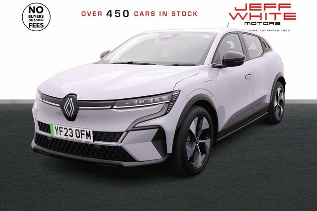 Renault Megane E-Tech Equilibre Optimum Grey #4