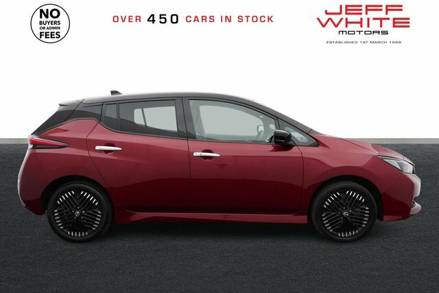 Nissan Leaf E N-connecta NA22DTU Red #6