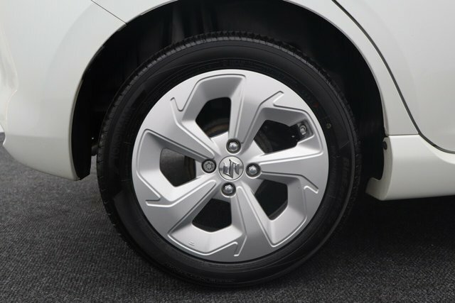 Suzuki Swift 1.2 Mild Hybrid Motion Black #26