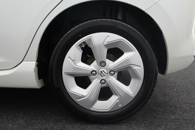 Suzuki Swift 1.2 Mild Hybrid Motion Black #29