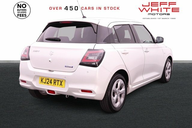 Suzuki Swift Mhev Motion Apple White #6
