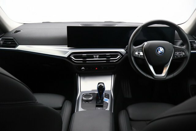 BMW i4 83.9Kwh Sport Gran Coupe Black #2
