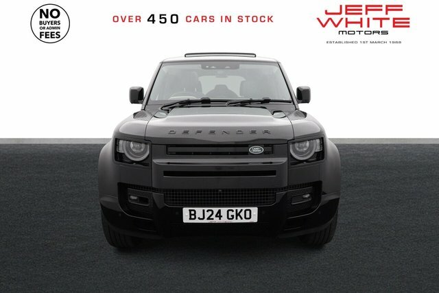 Land Rover Defender P400e 15.4Kwh X-dynamic S Black #4