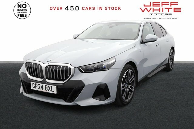 BMW 5 Series 520I Mht M Sport Grey #5