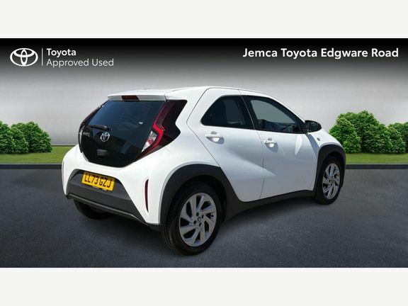 Toyota Aygo X Pure Manual LL73GZJ White #2