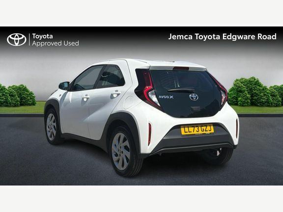 Toyota Aygo X Pure Manual LL73GZJ White #4
